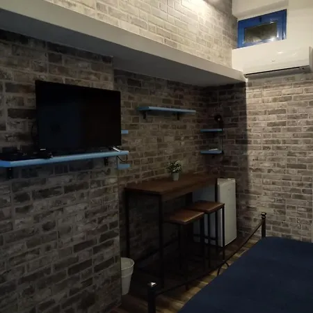 Sea House Bed and Breakfast