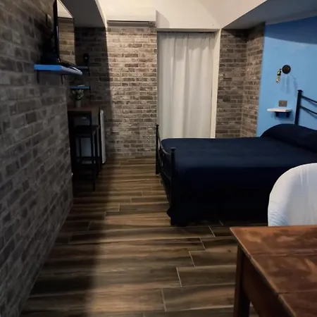 Sea House *